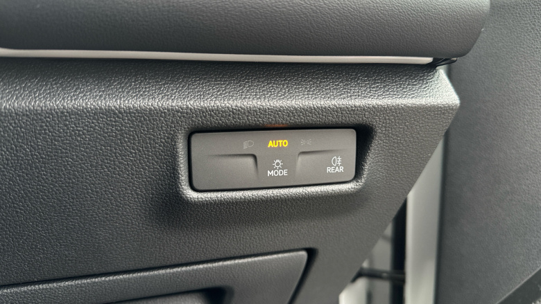 Volkswagen Tiguan 1.5 eTSI Life 5dr DSG Petrol Estate